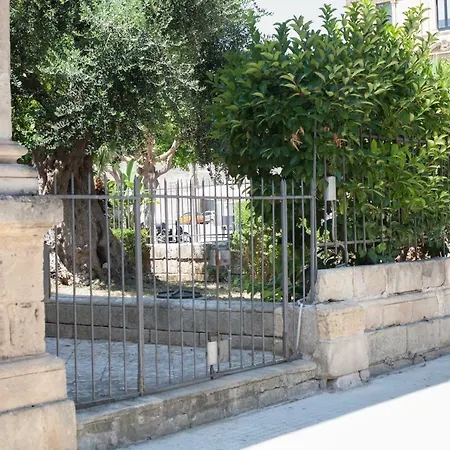 Piazza Libertini 레체