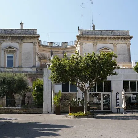 Piazza Libertini * Lecce